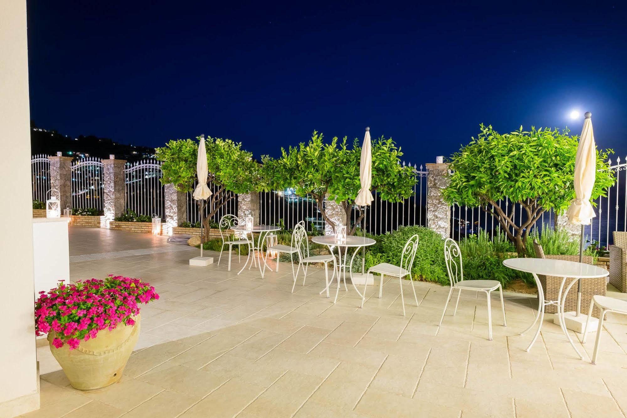 تاورمينا Sciccosa Guest House المظهر الخارجي الصورة