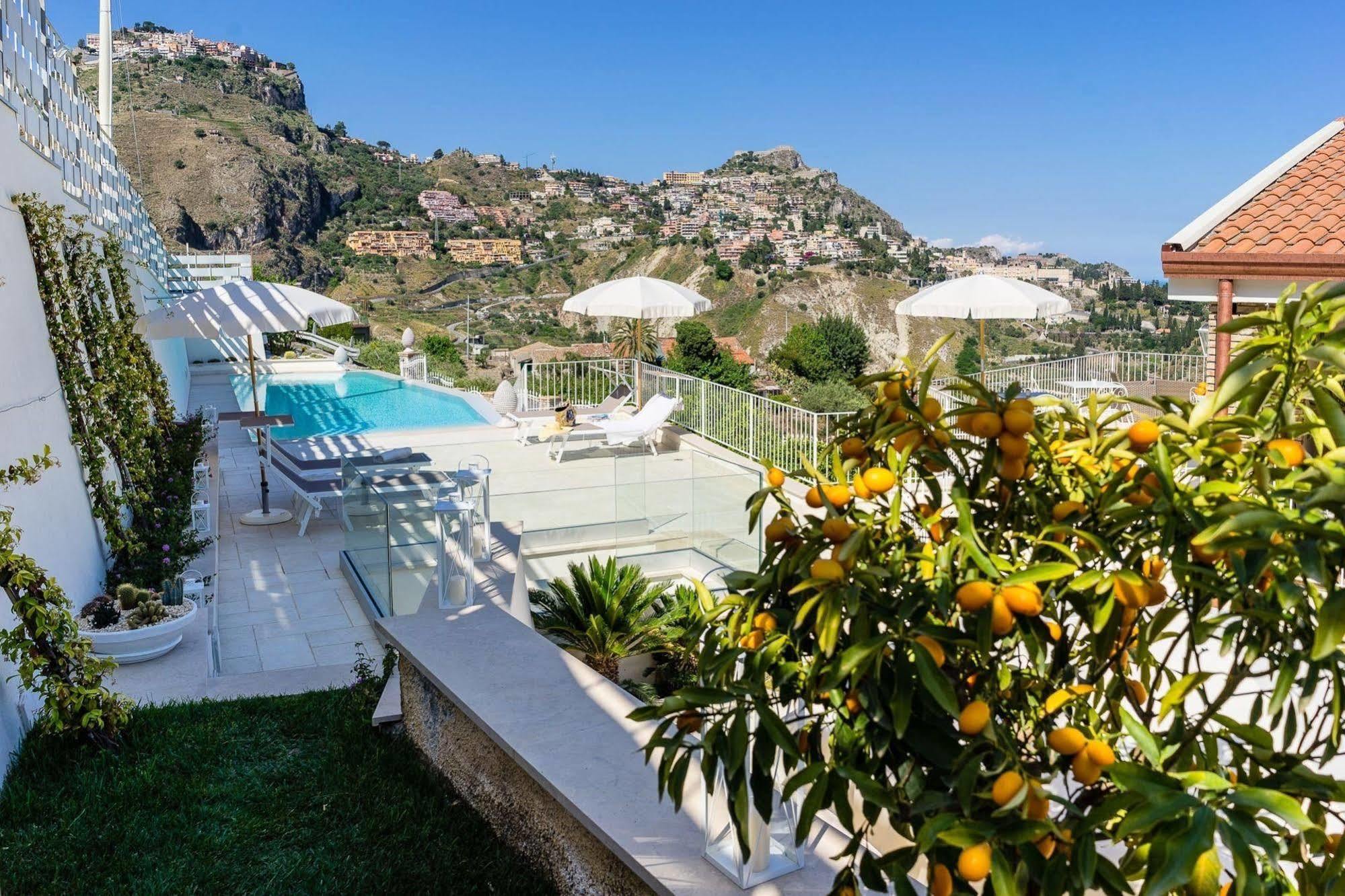 تاورمينا Sciccosa Guest House المظهر الخارجي الصورة